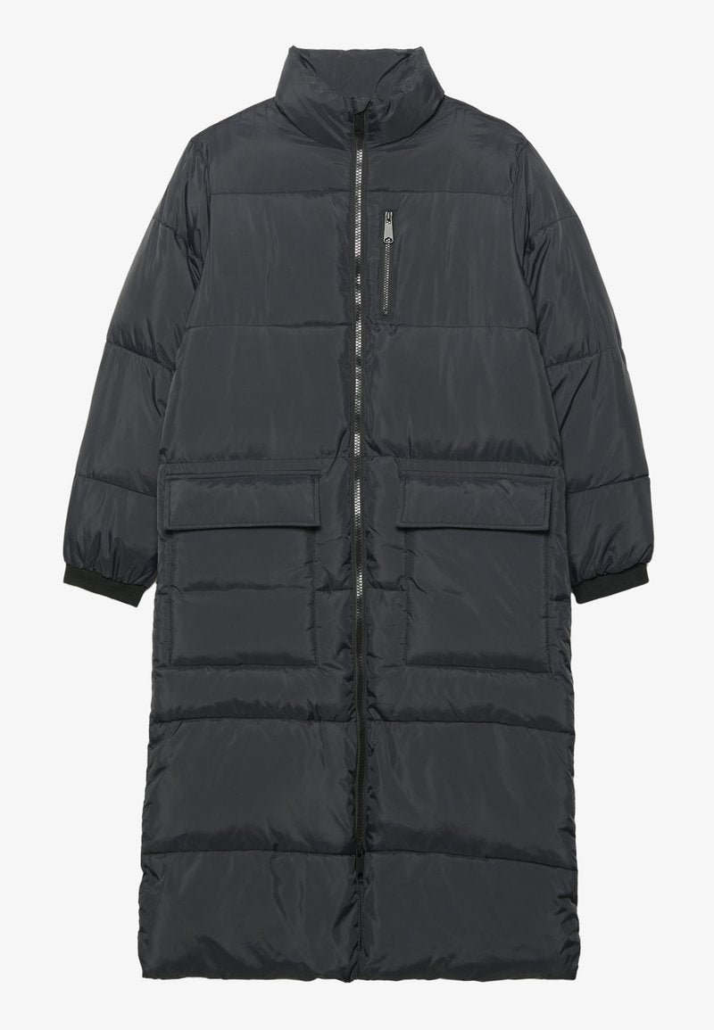 UNISEX OVERSIZED FIT LONG PUFFER JACKET Media 1