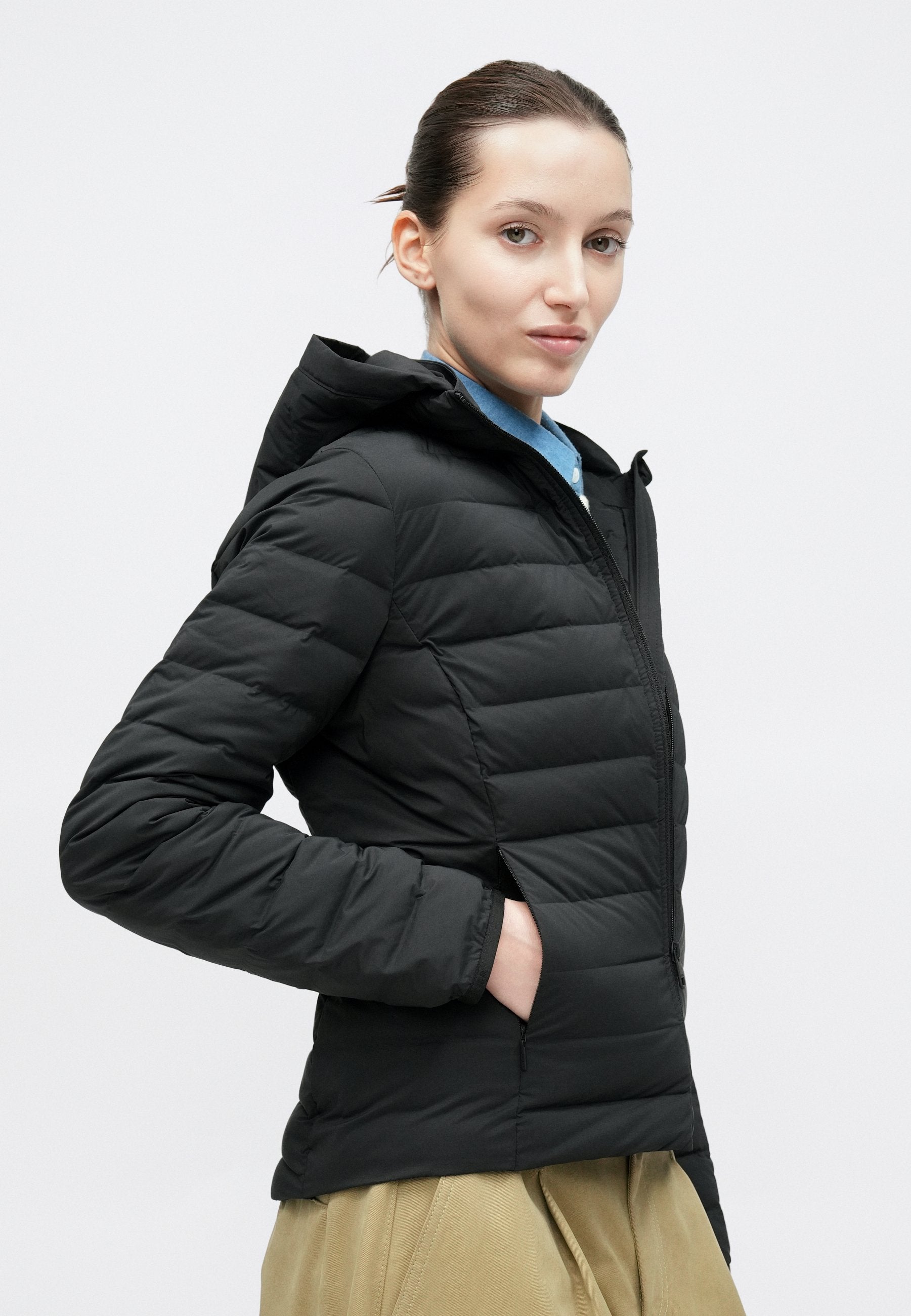 LIGHTWEIGHT SLIM WATER REPELLENT DOWN JACKET Media 5
