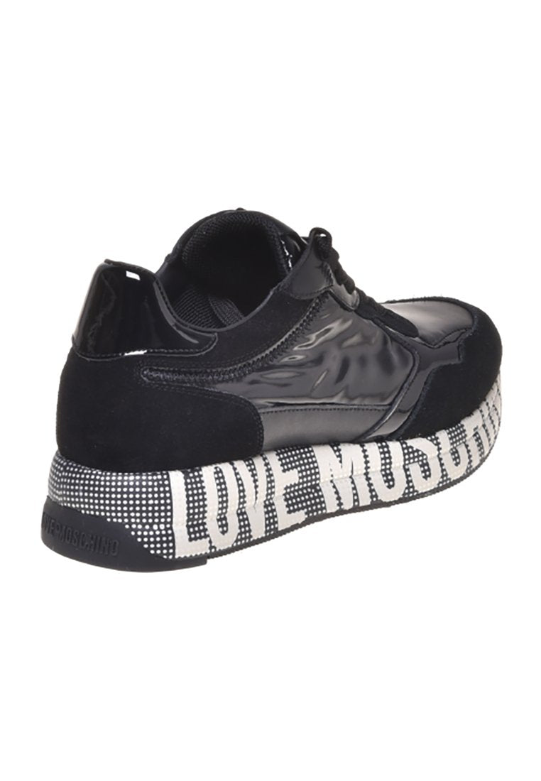 Love Moschino
