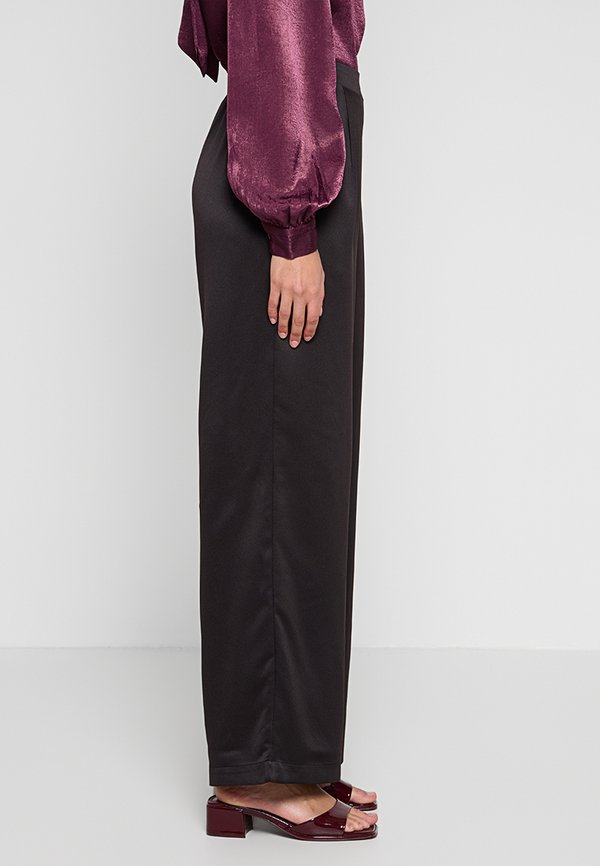 Vero Moda Tall VMLOU LOOSE FIT