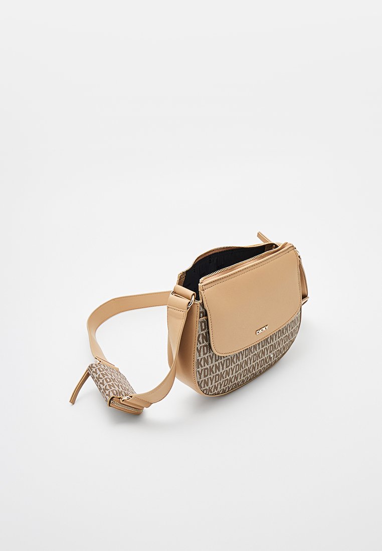 DKNY BELLA