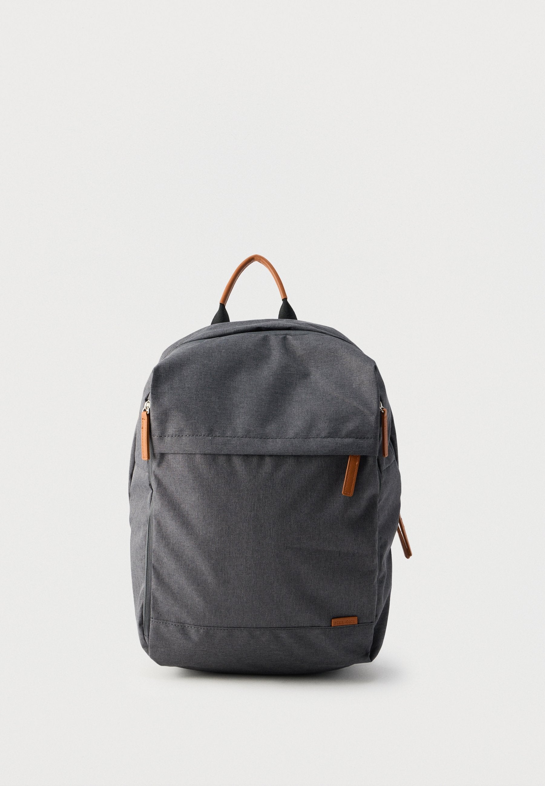 Pier One UNISEX