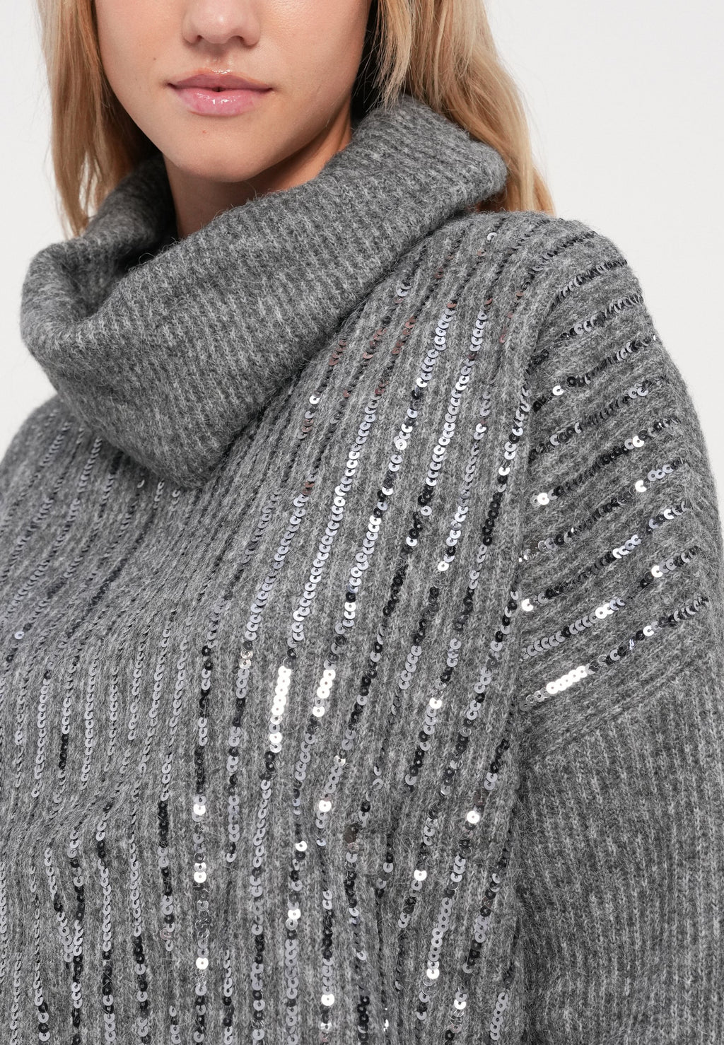 ONLY ONLMIU COWL NECK SEQUIN