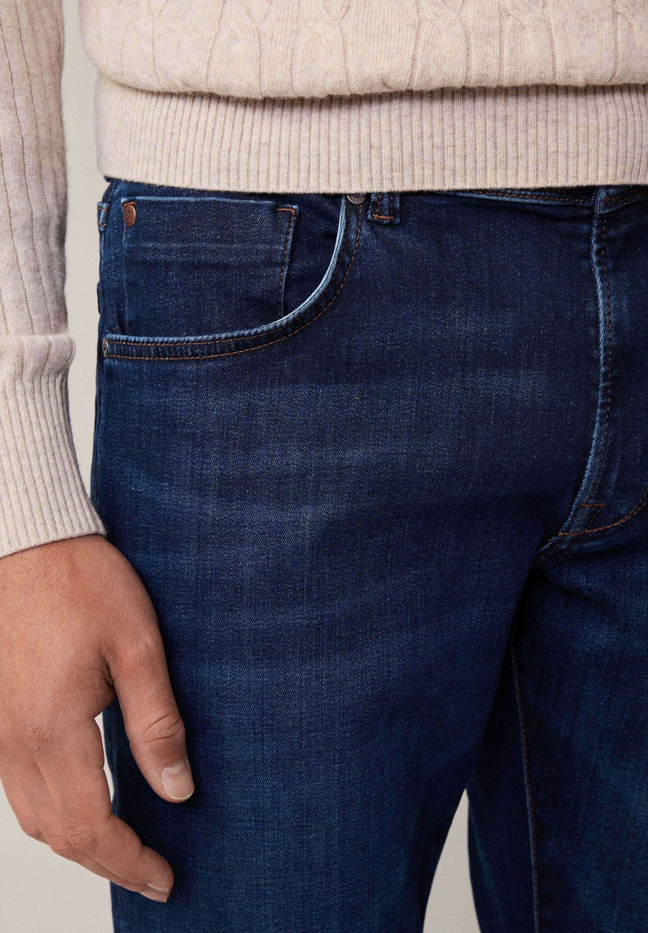 Hackett London