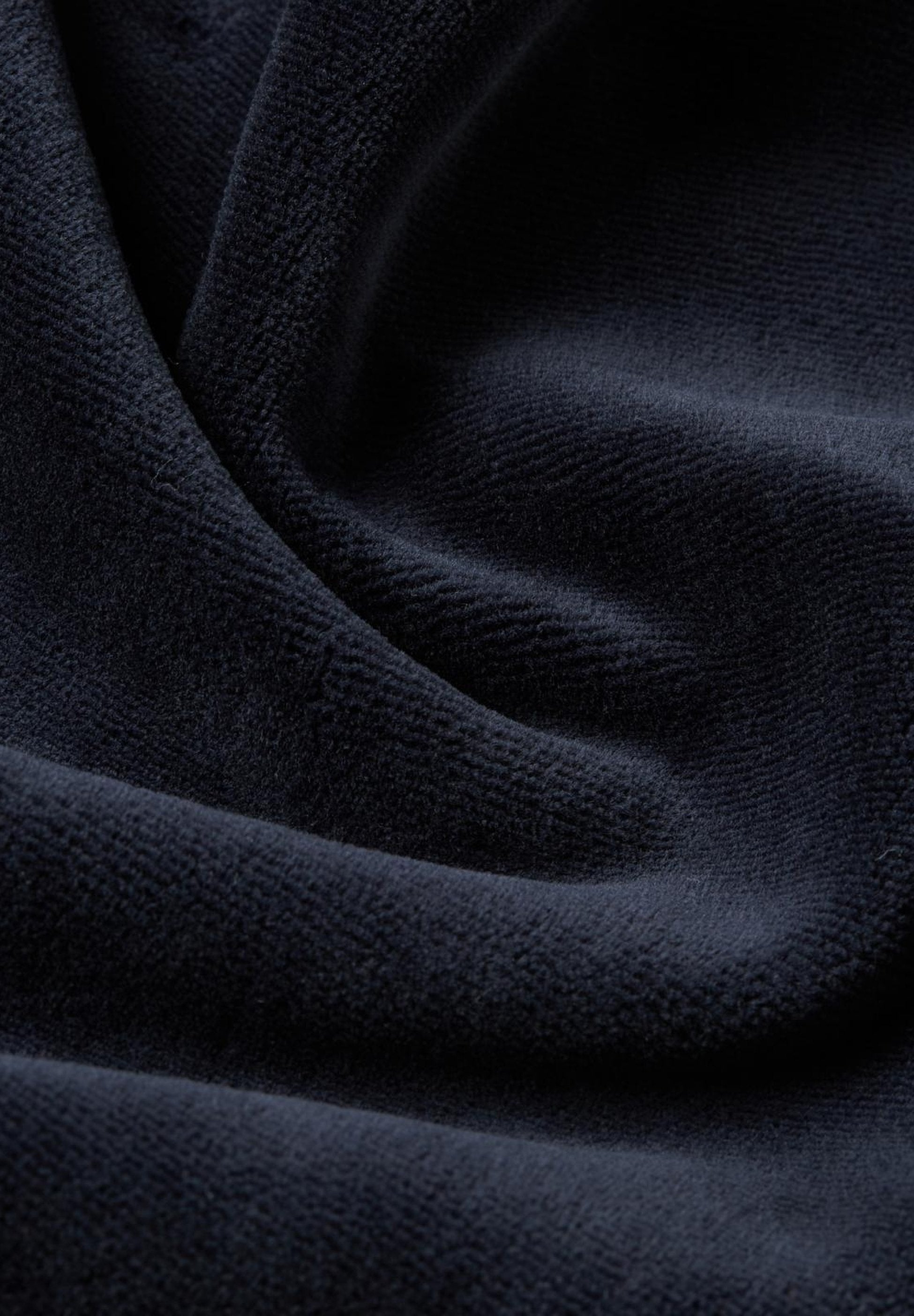 BATWING VELVET LOOSE Media 6