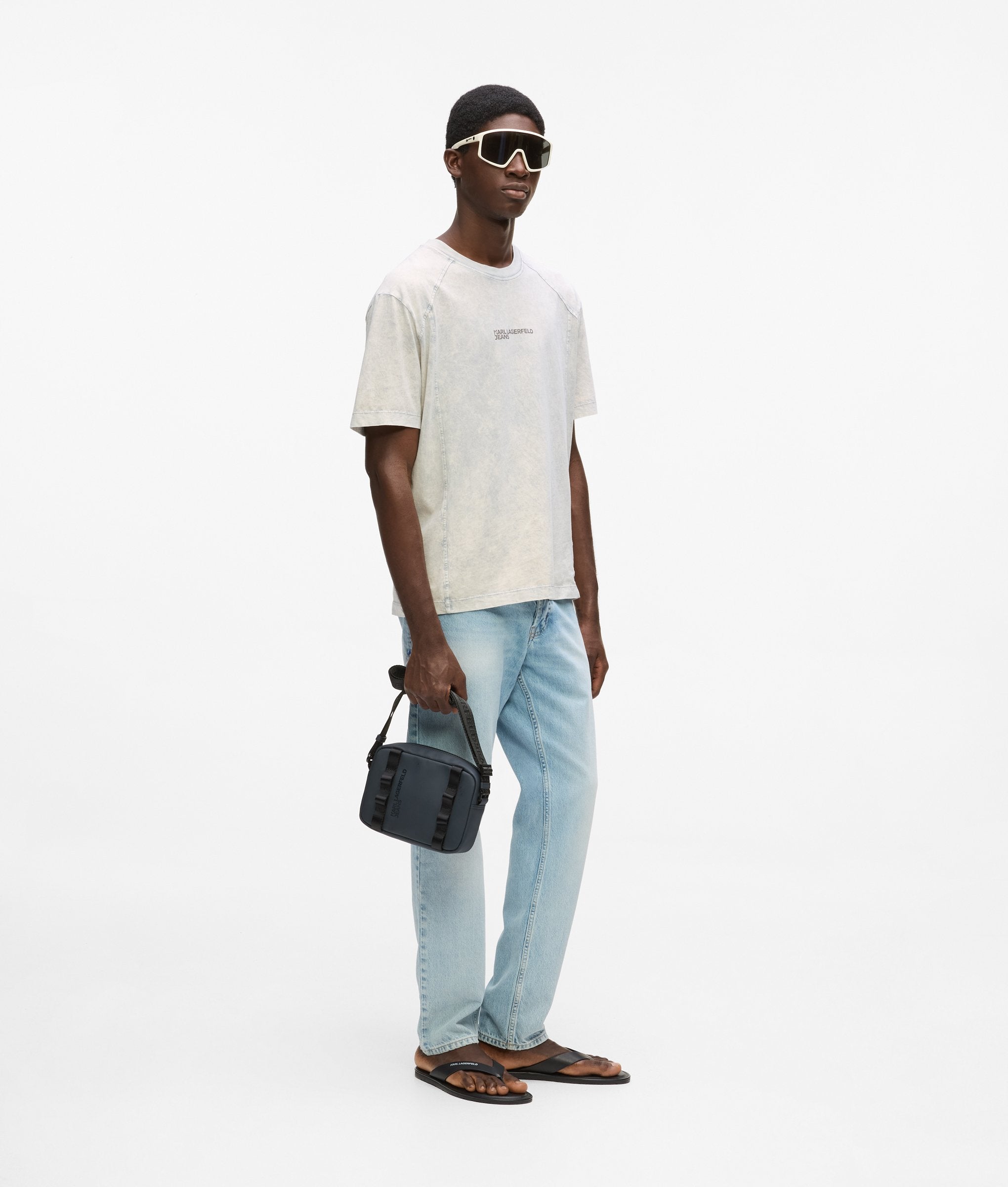 RELAX WASHED TEE Media 2