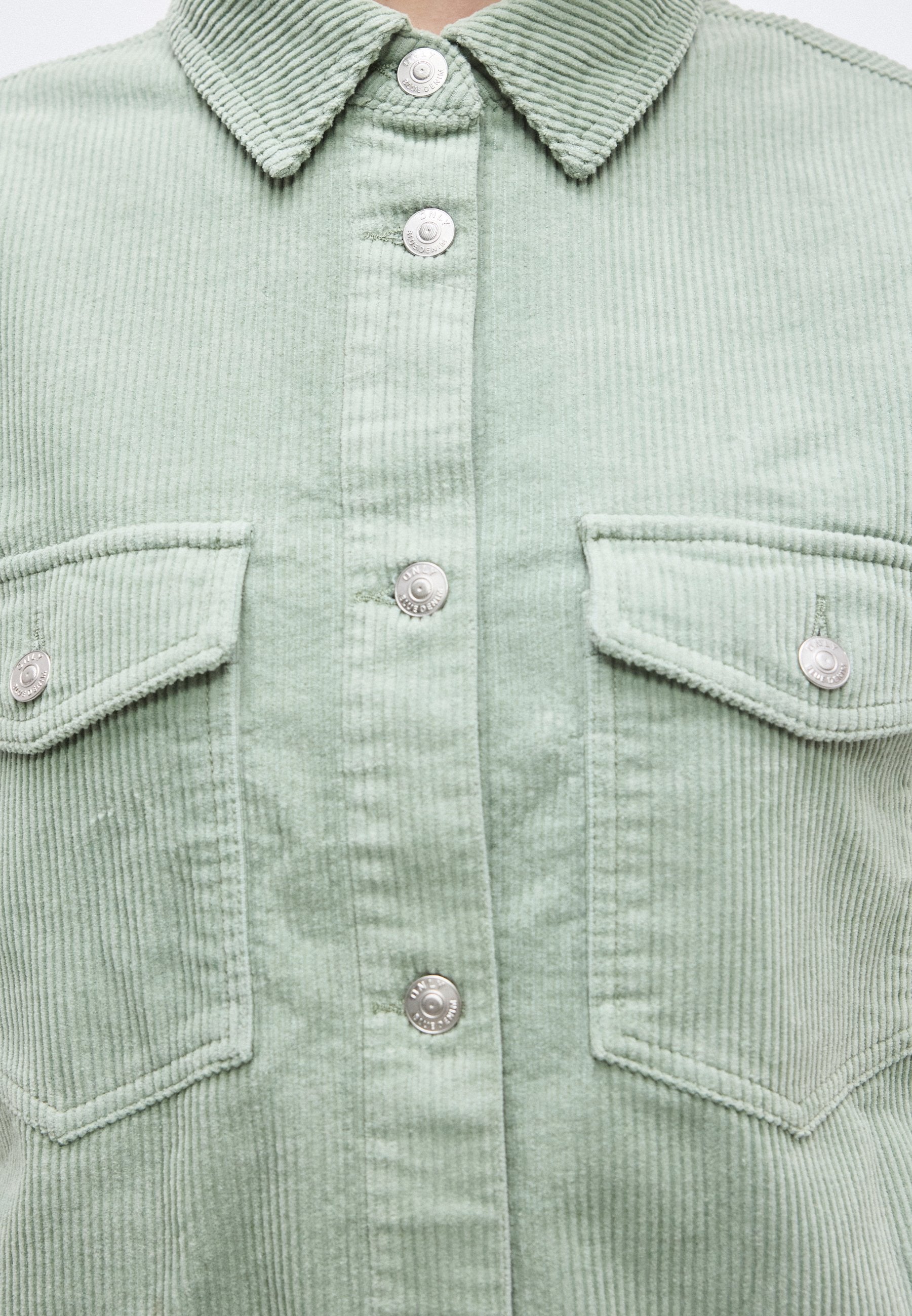 ONLTIGGY SHACKET Media 6