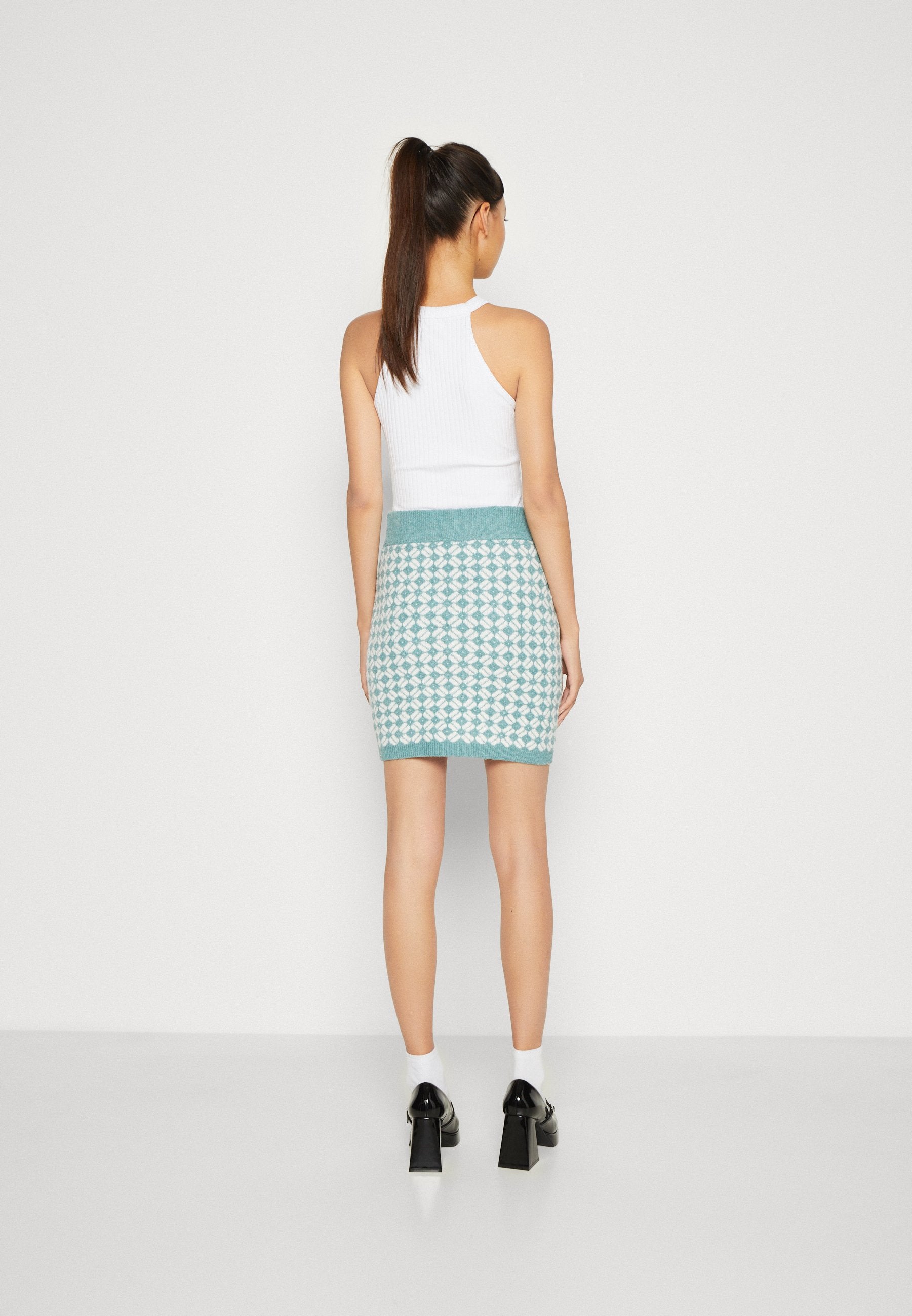 VILA VICHEKINA SHORT SKIRT