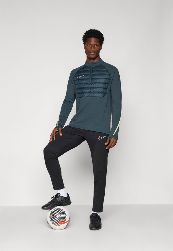 Nike Performance TOP
