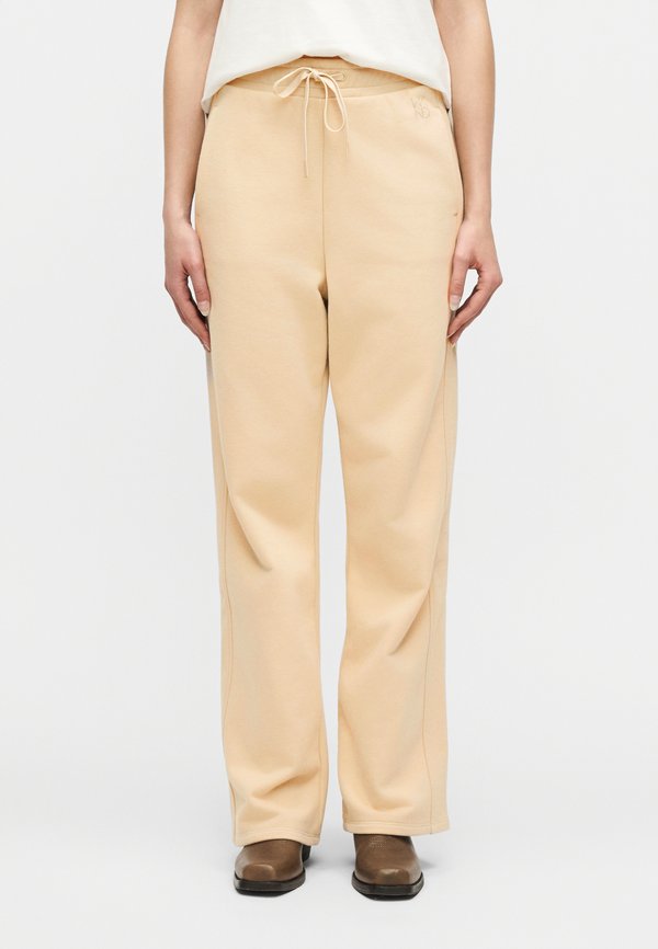 Weekend Max Mara VOLIERA