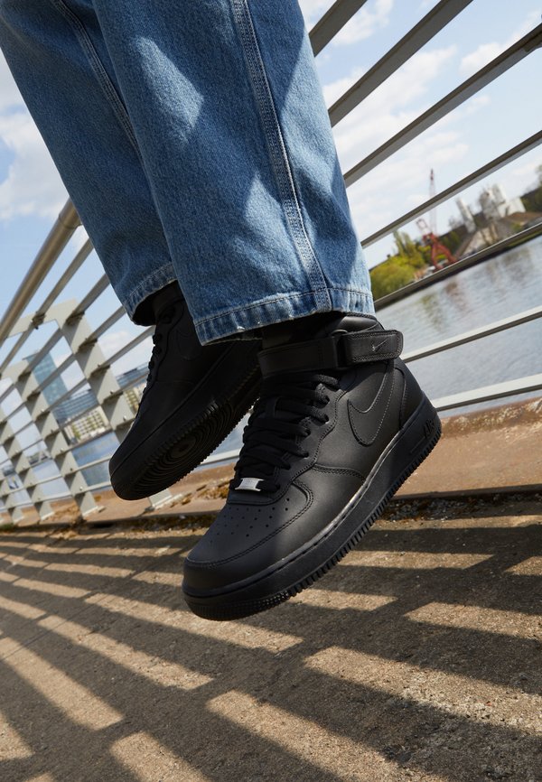 Nike Sportswear AIR FORCE 1 MID 07 - High-top trainers - black