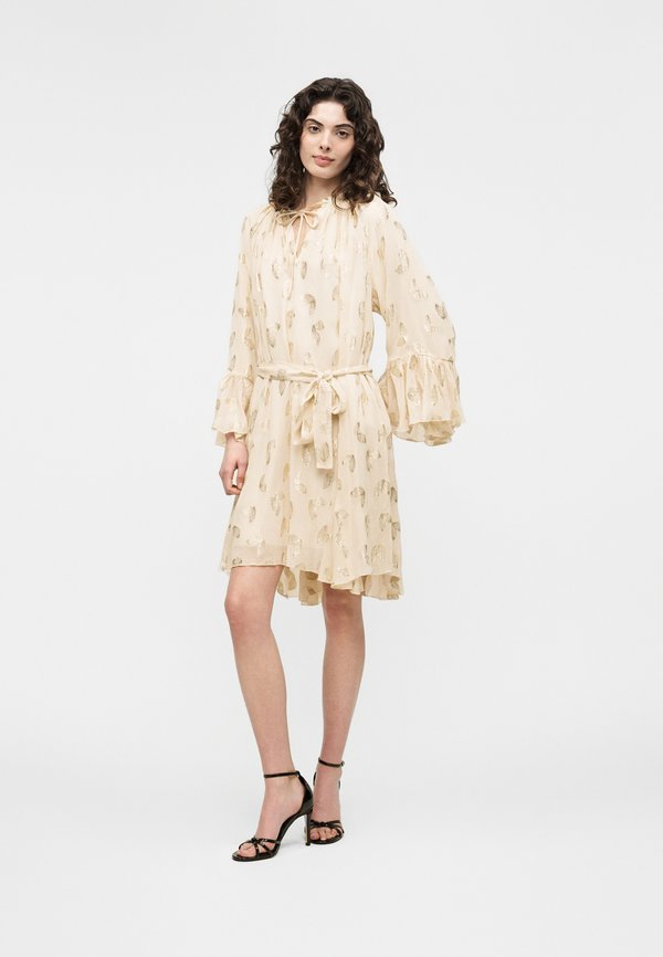 Bruuns Bazaar LICUALABBSYRENA DRESS