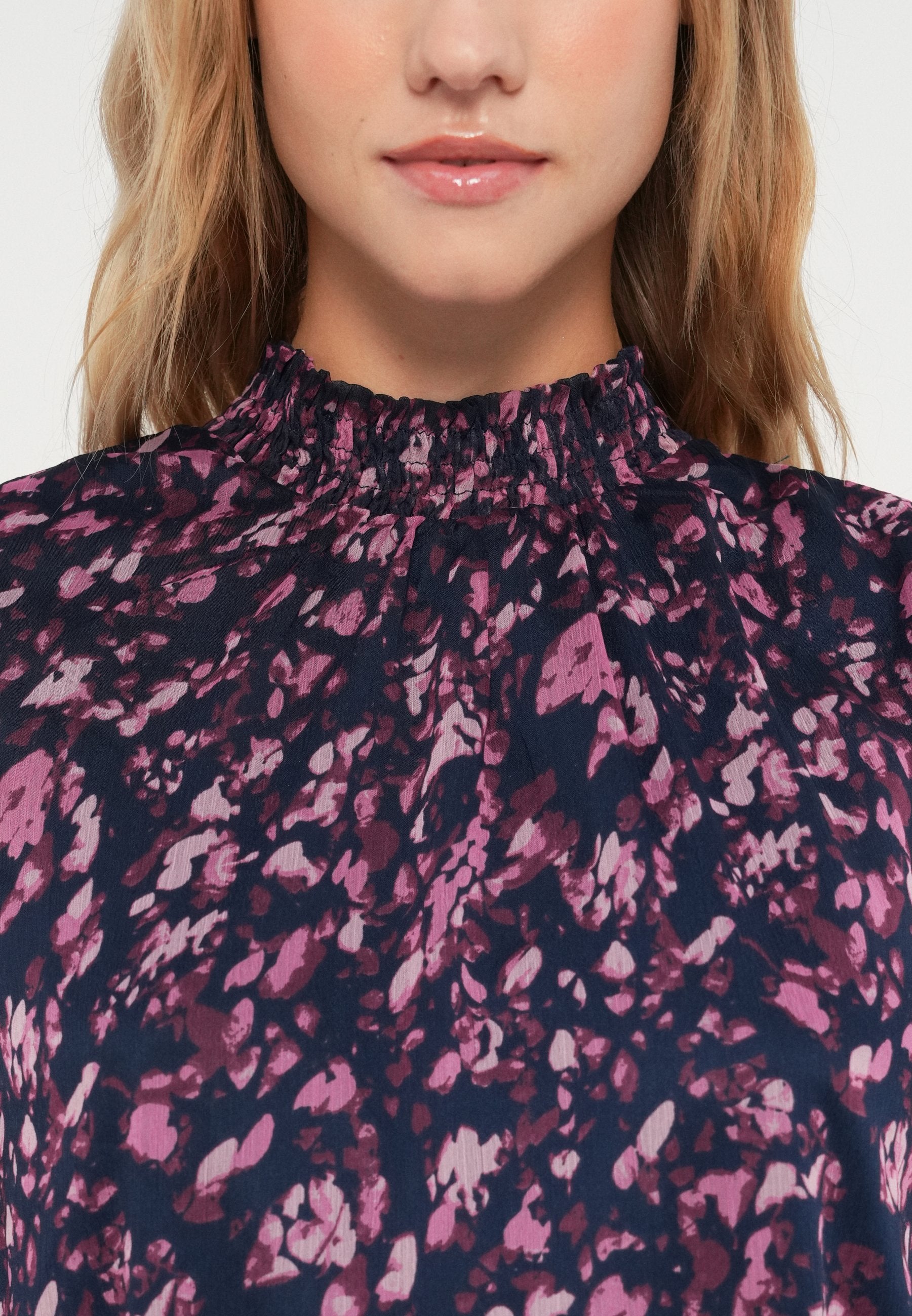 VILA VIFALIA HIGH NECK