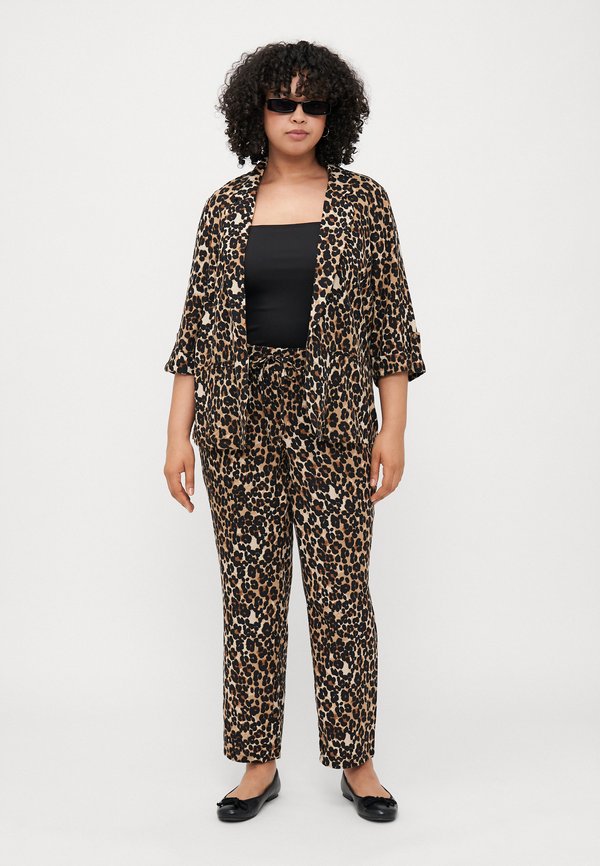 Vero Moda Curve VMCJESMILO Mid waist