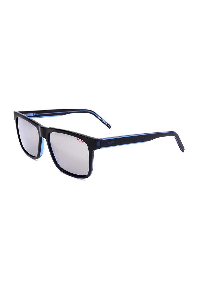 Schwarze rechteckige Sonnenbrille mit verspiegelten Gläsern, blauen Akzenten an den Bügeln und einem Logo auf einem der Schläfen. Hergestellt aus glattem Kunststoff.