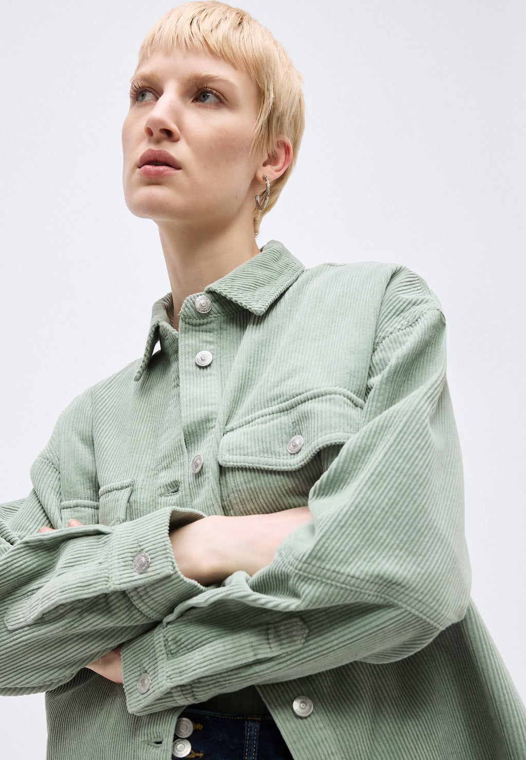 ONLTIGGY SHACKET Media 5
