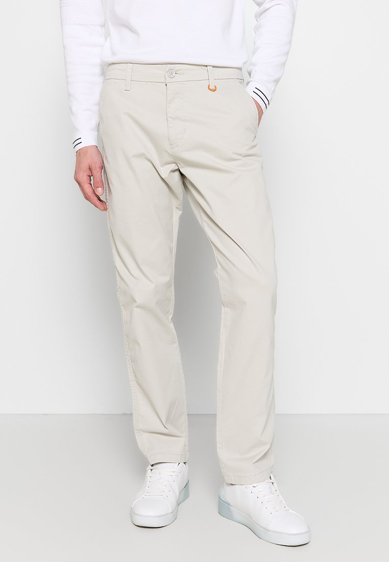 ONSEDGE LOOSE FIT Media 1