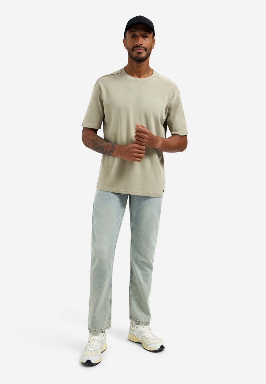 INTERLOCK WITH ROUND NECK Media 2