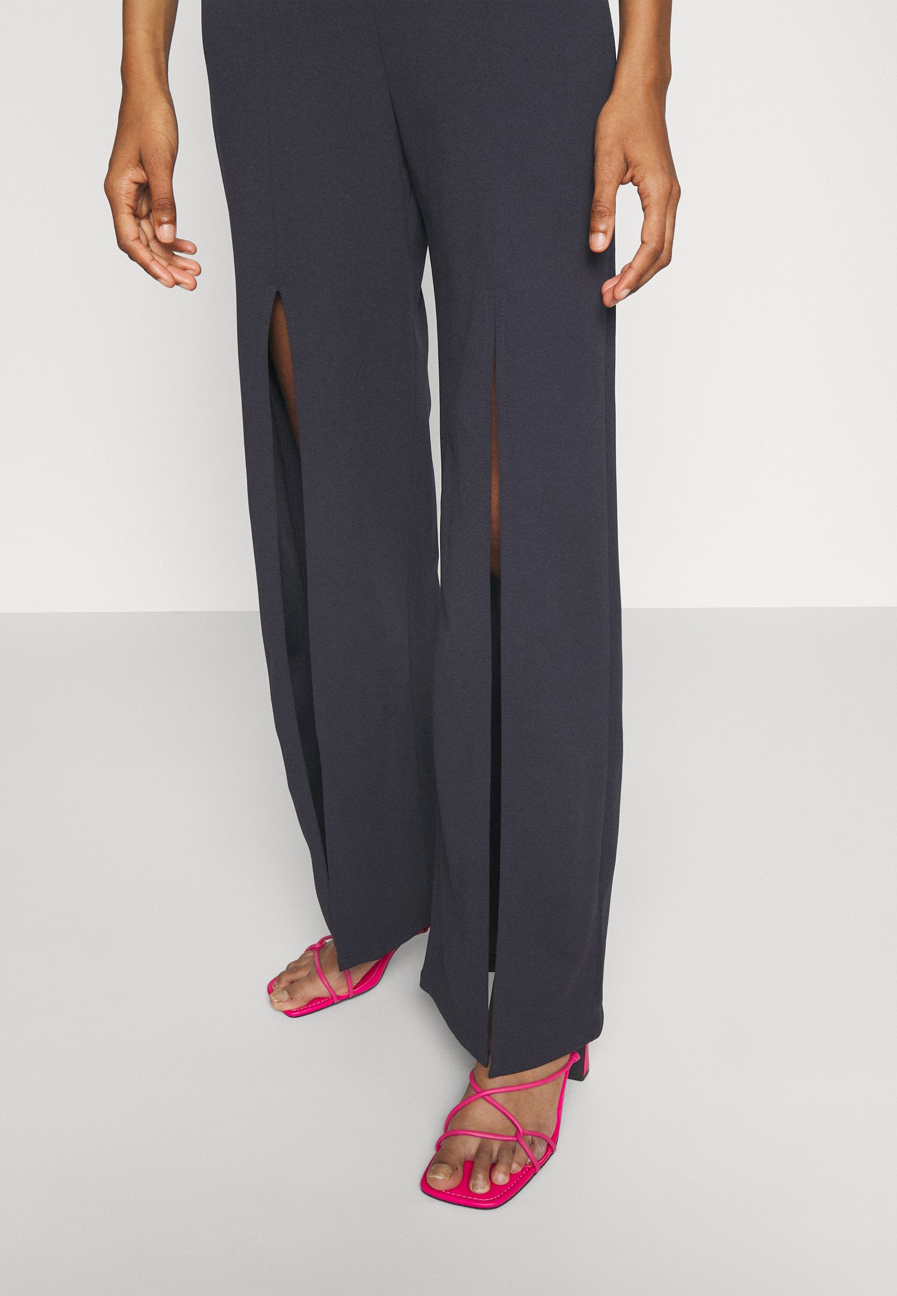 WAL G TALL ALFO CROSS NECK JUMPSUIT