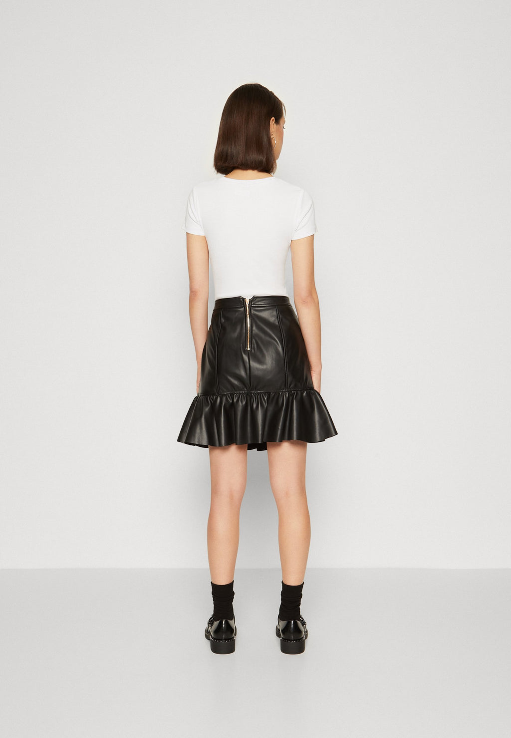 ONLNELLIE FRILL SKIRT Media 4