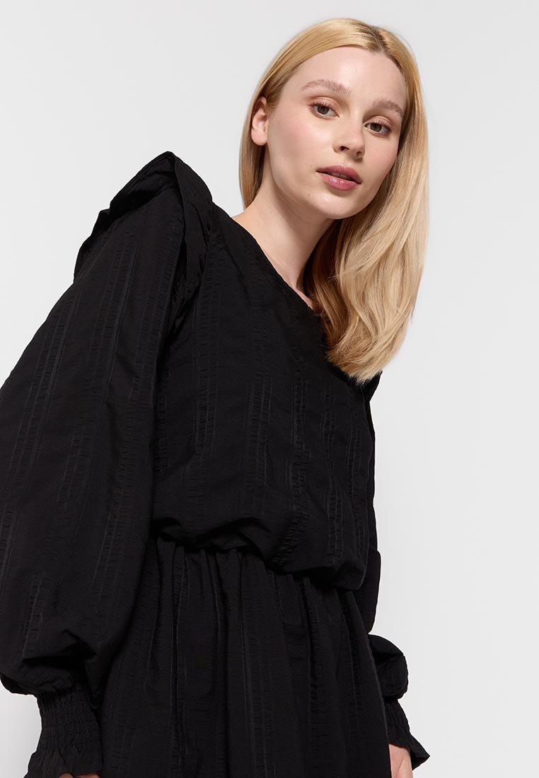 Selected SLFGABRIELLA