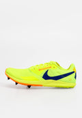 Nike-Leichtathletikschuh mit einem leuchtend gelben Mesh-Obermaterial, blauen Akzenten, orangefarbener Sohle und einer Spikeplatte mit fünf Metallspikes für besten Halt.
