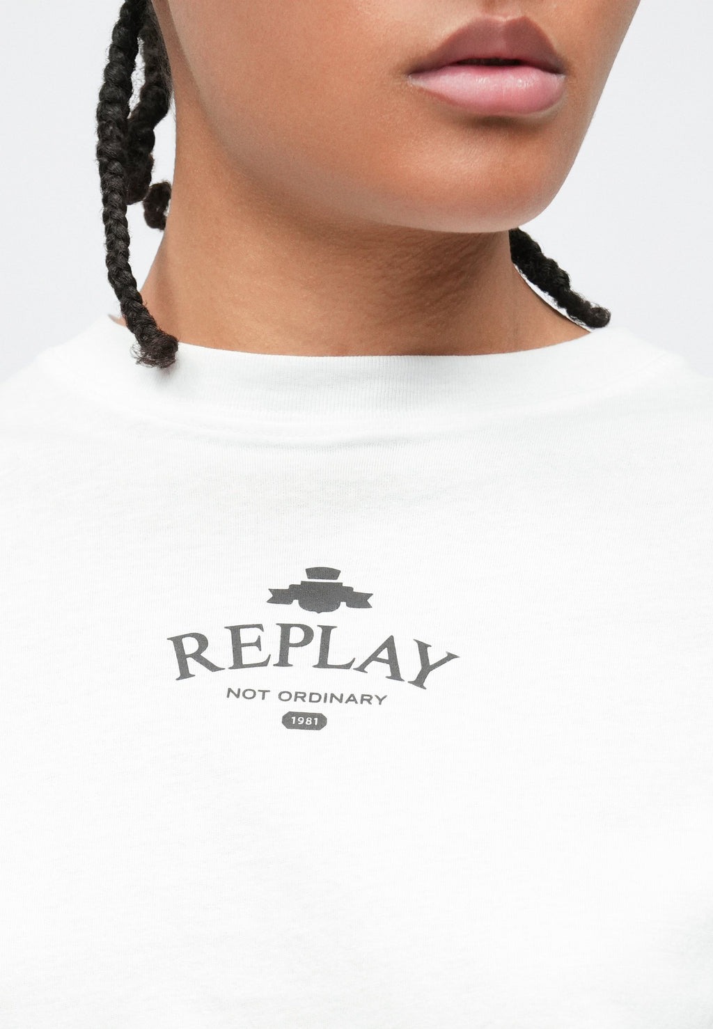 Replay FLAG LOGO