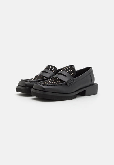 DKNY BLEVINS LOAFER