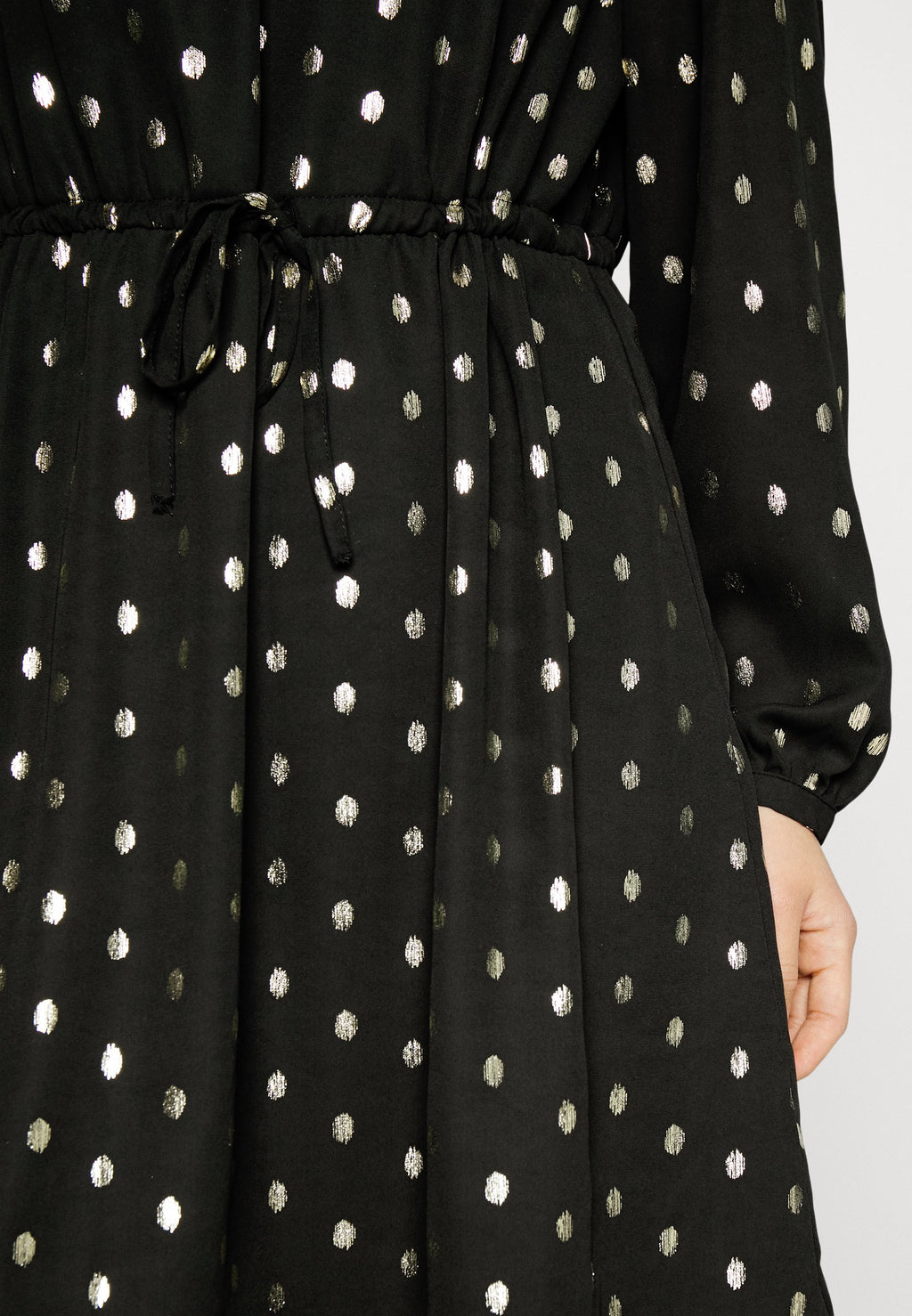 ONLELOISALVNECK DRESS Media 5
