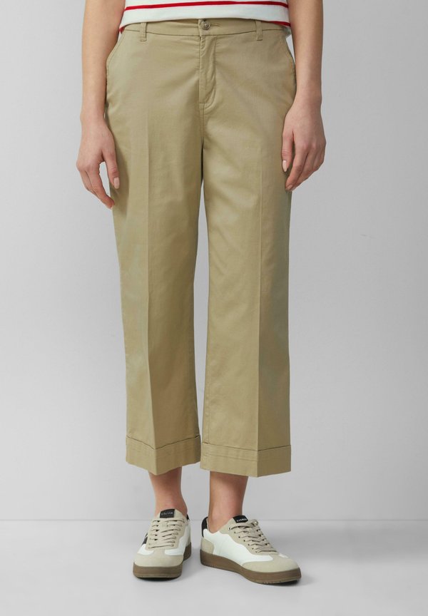 s.Oliver Trousers - hellbraun