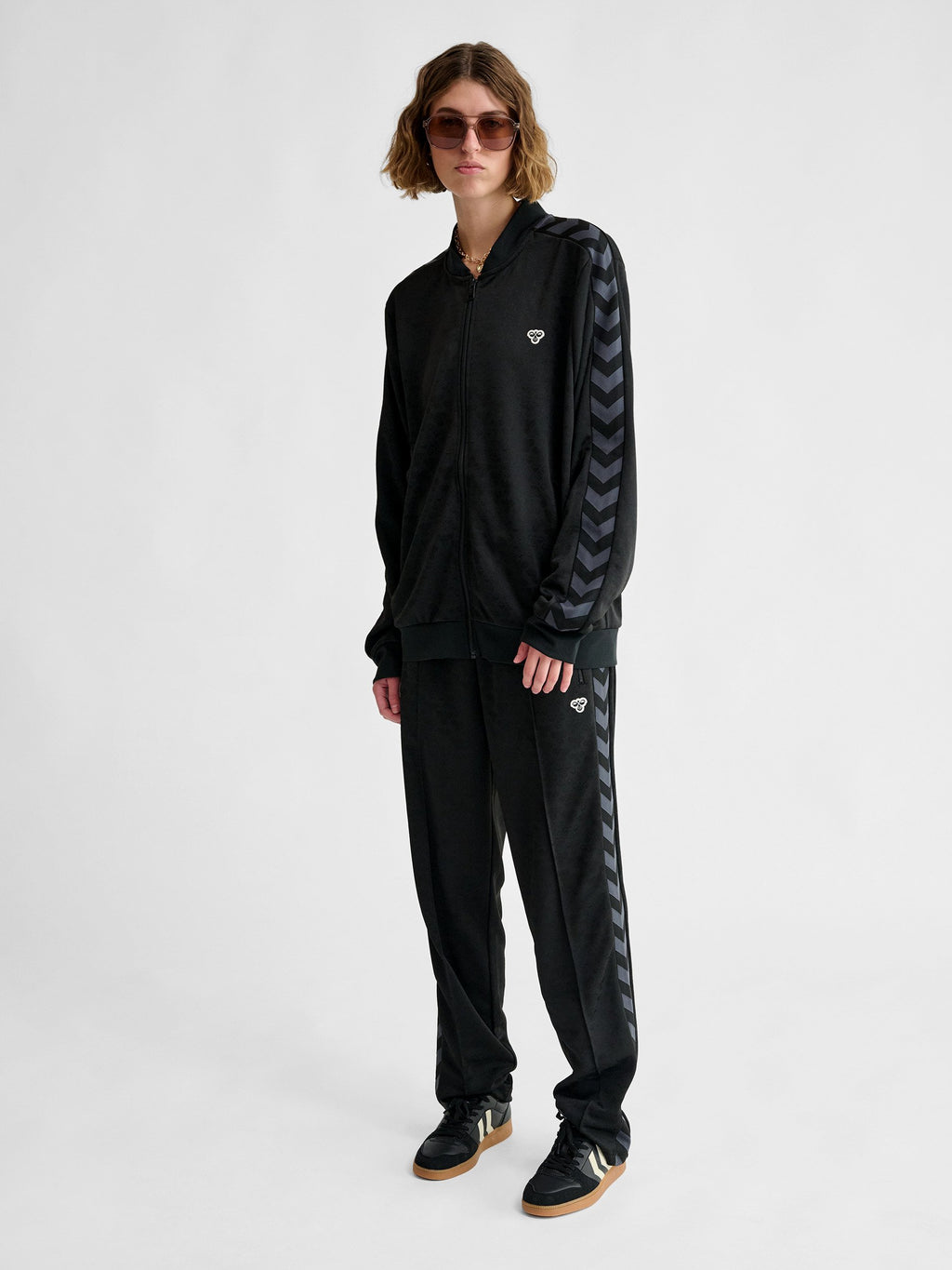 Hummel ARCHIVE REGULAR JACKET