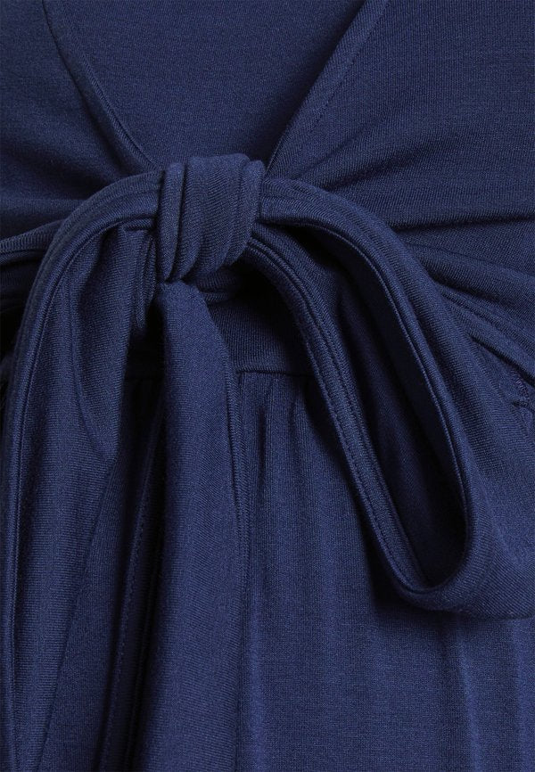 JoJo Maman Bébé WRAP NURSING