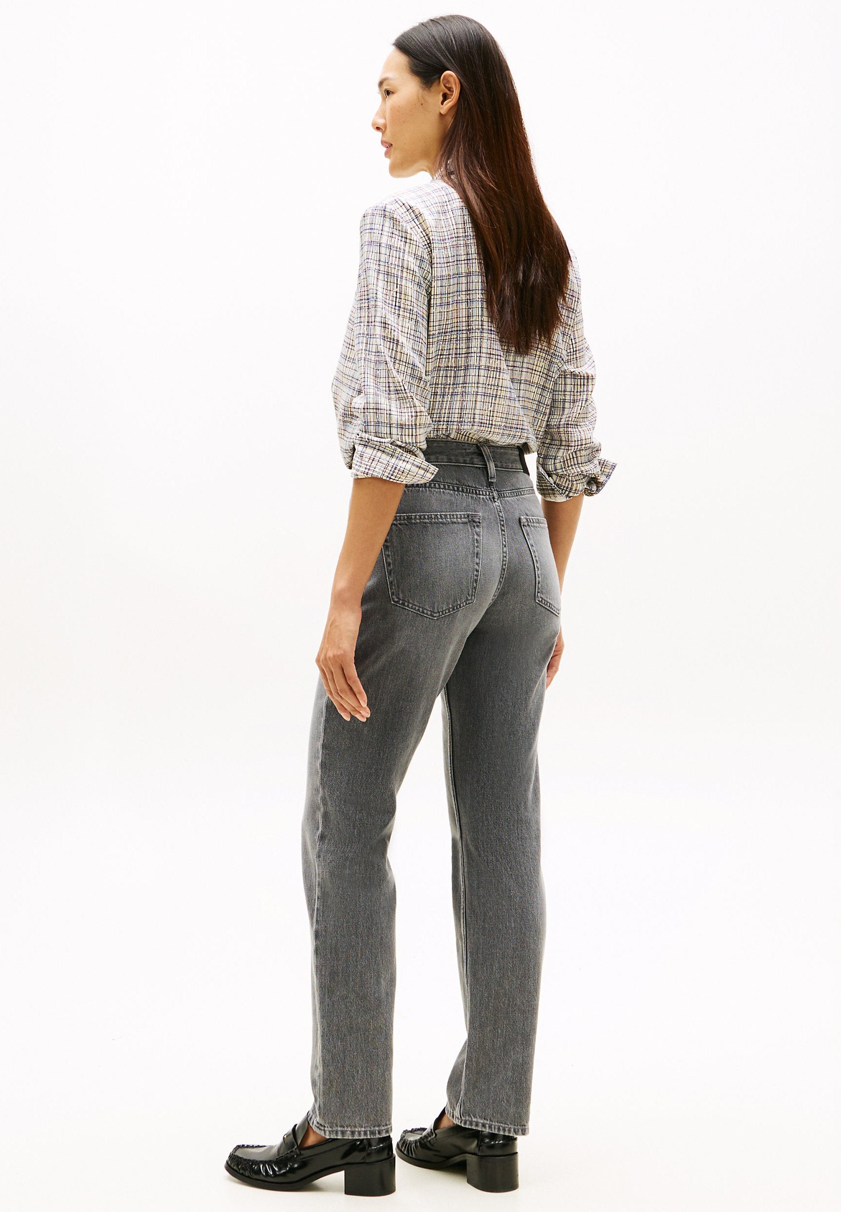 WHISKERED MID RISE STRAIGHT LEG JEANS Media 4