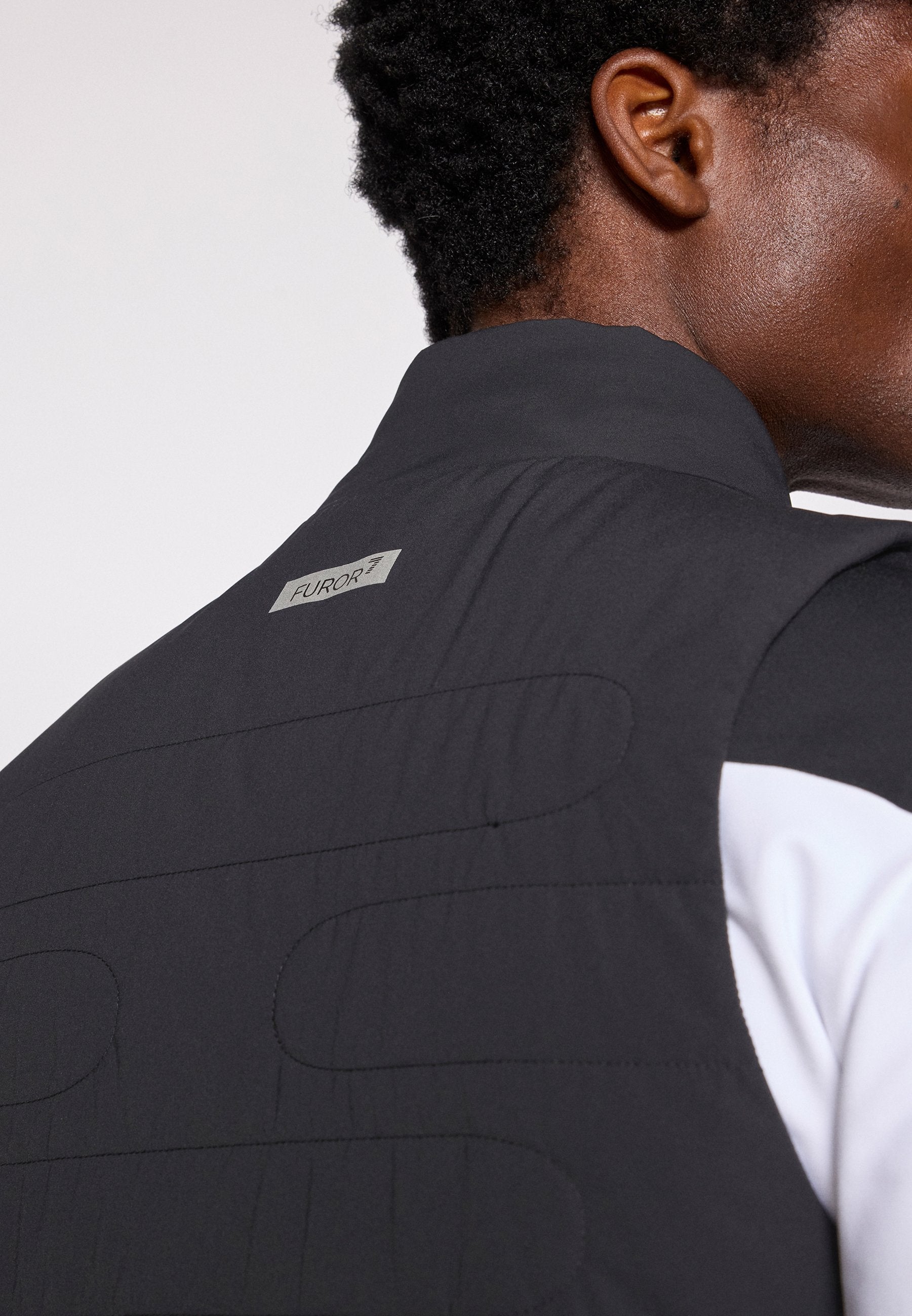 VEST Media 6