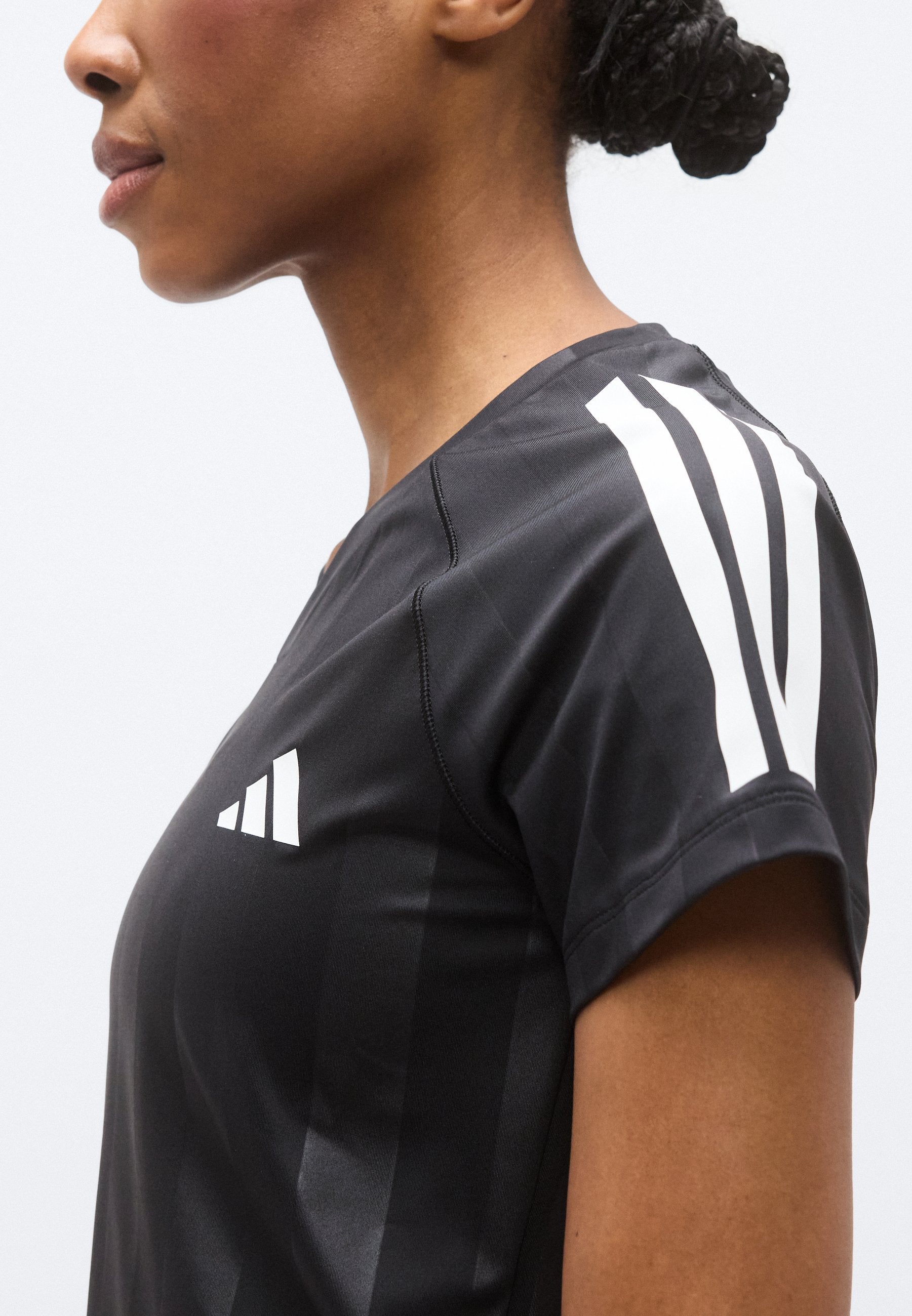 adidas Performance HYPERGLAM 3 STRIPES EMBOSS