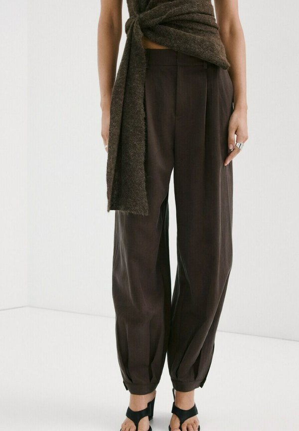 Mango ADULT - Trousers - dark brown