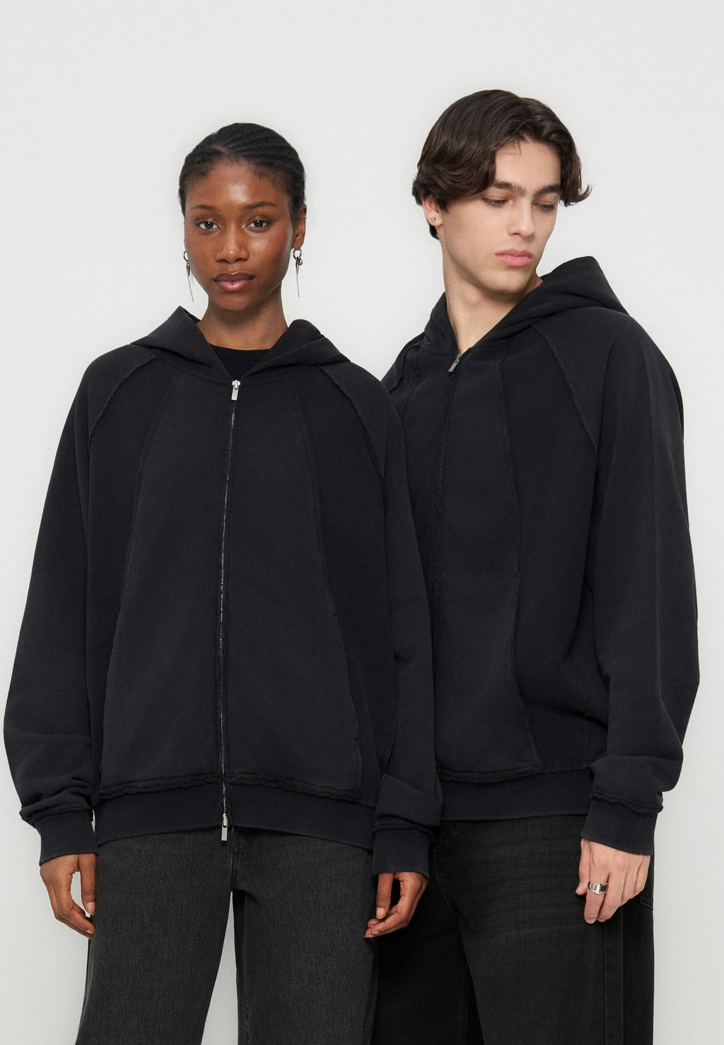 YOURTURN LOOSE FIT REVERSE SEAMS ZIP-UP HOODIE