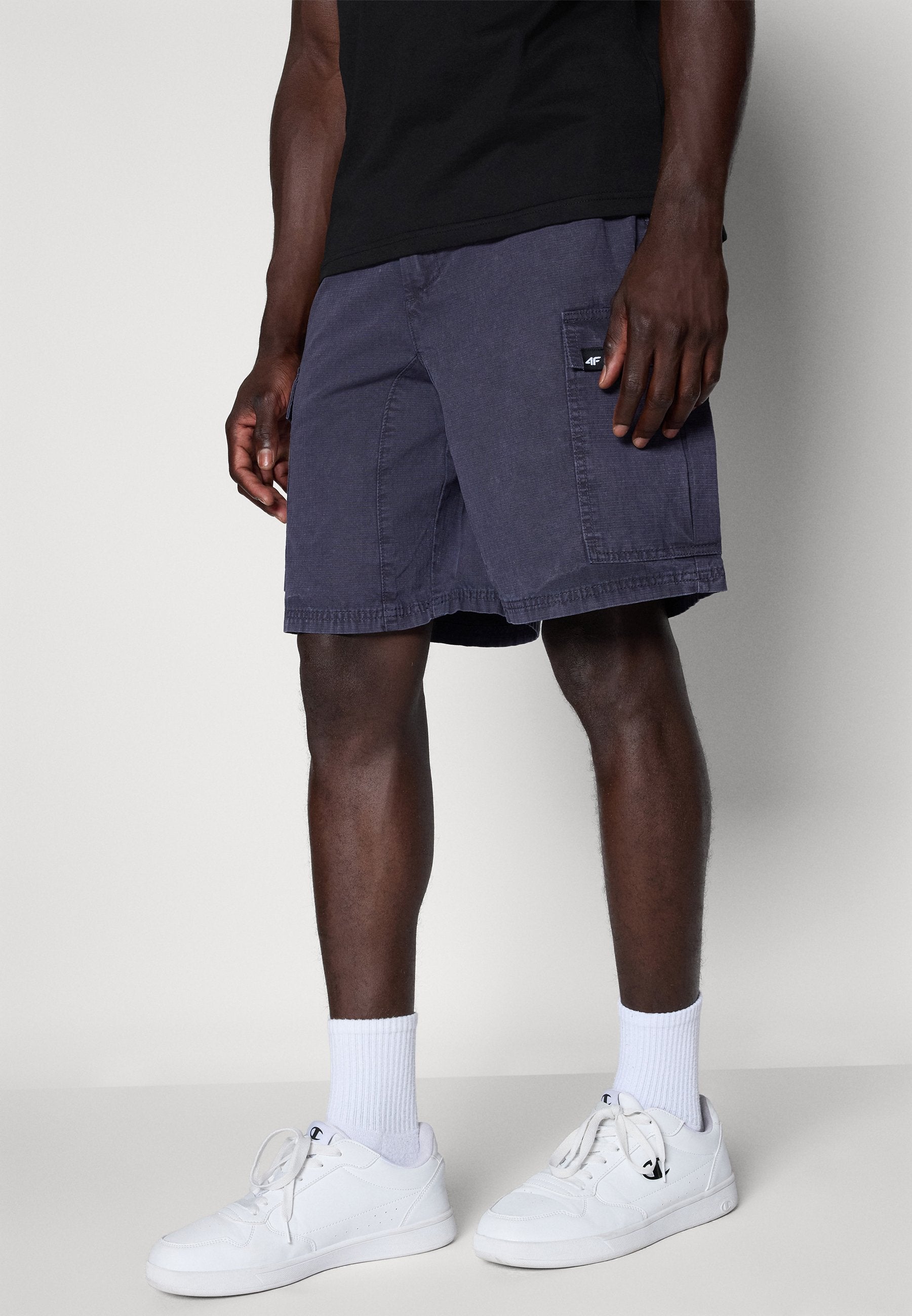 4F REGULAR FIT