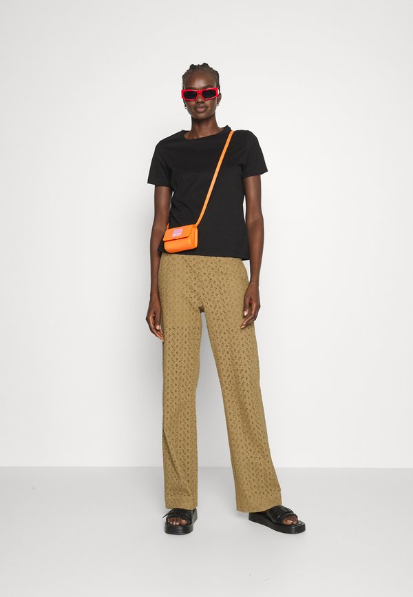 Bruuns Bazaar MYRTLEBBCASTANIE PANTS