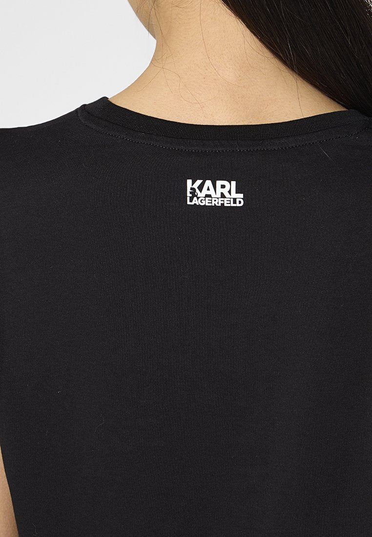 KARL CAMEO  Media 5
