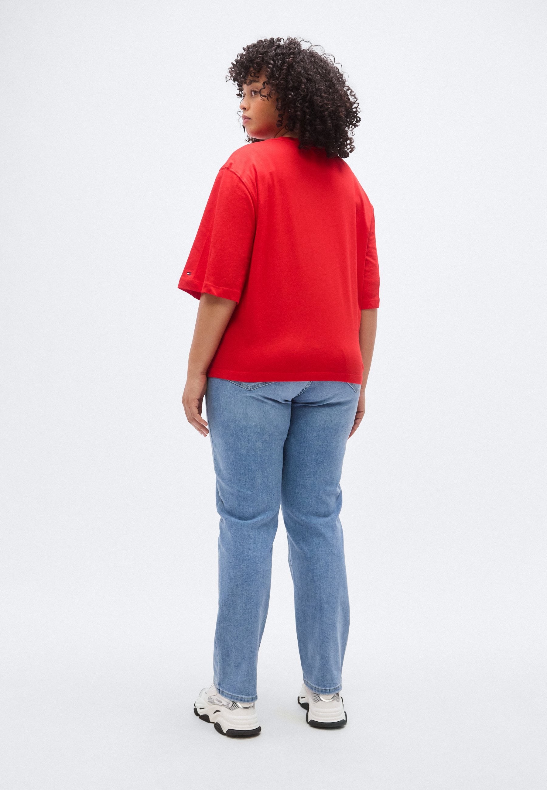 CURVE LOGO RELAXED JERSEY T-SHIRT Media 4
