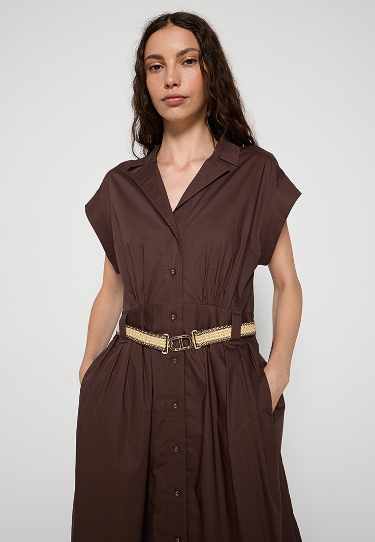 TWINSET