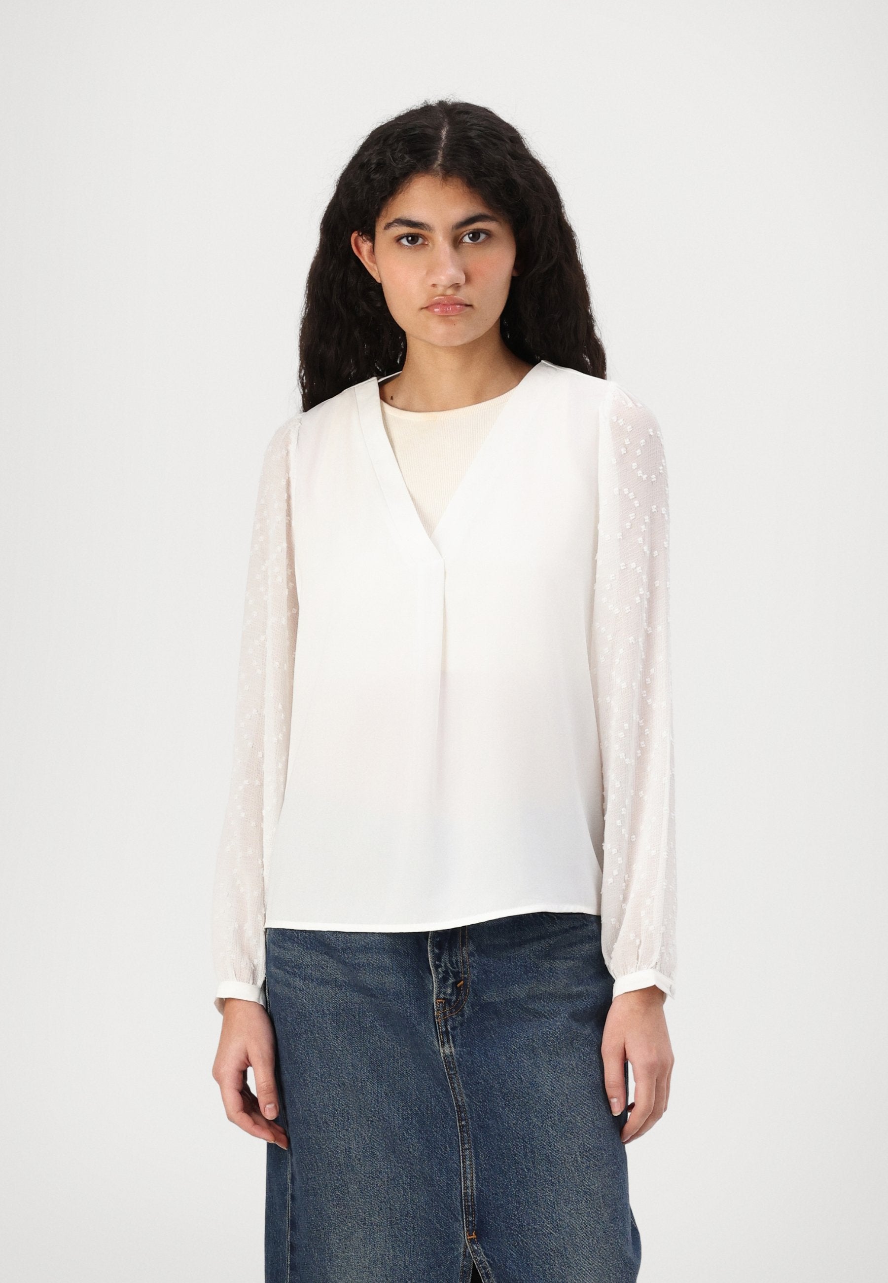 ONLY ONLMASJA V NECK