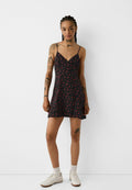 RUFFLED STRAPPY Media 1