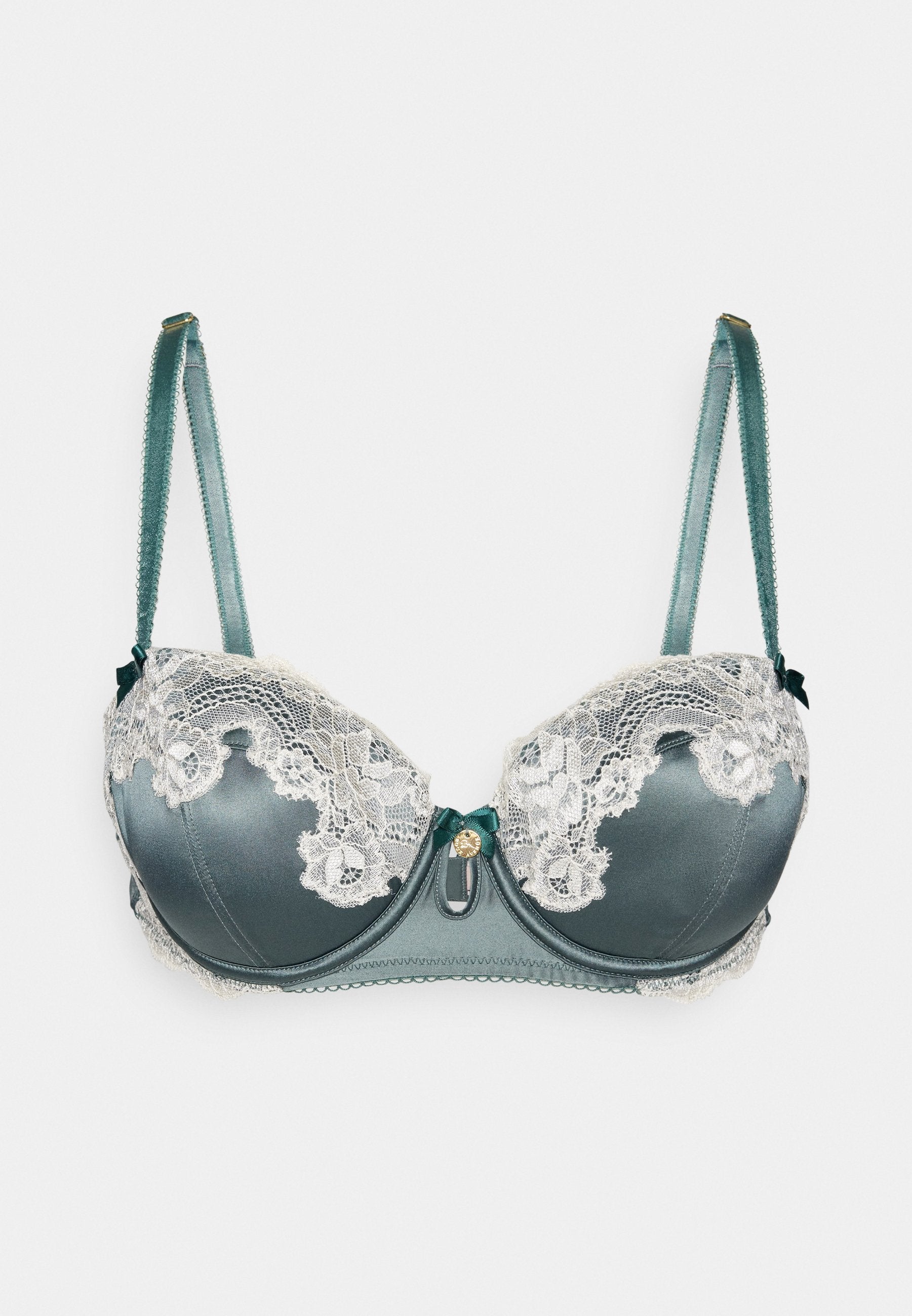 Boux Avenue ETTA