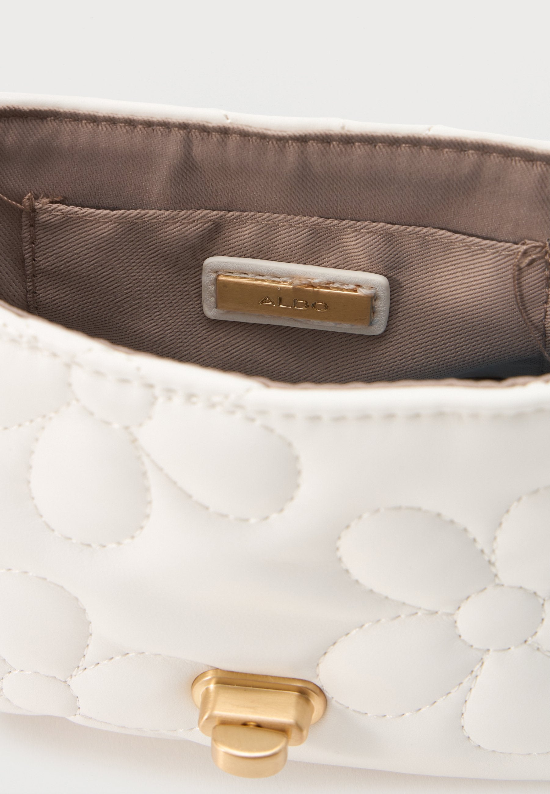 ALDO FLOWERPUFFY