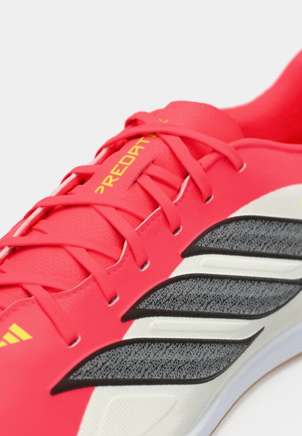 adidas Performance PREDATOR CLUB SALA