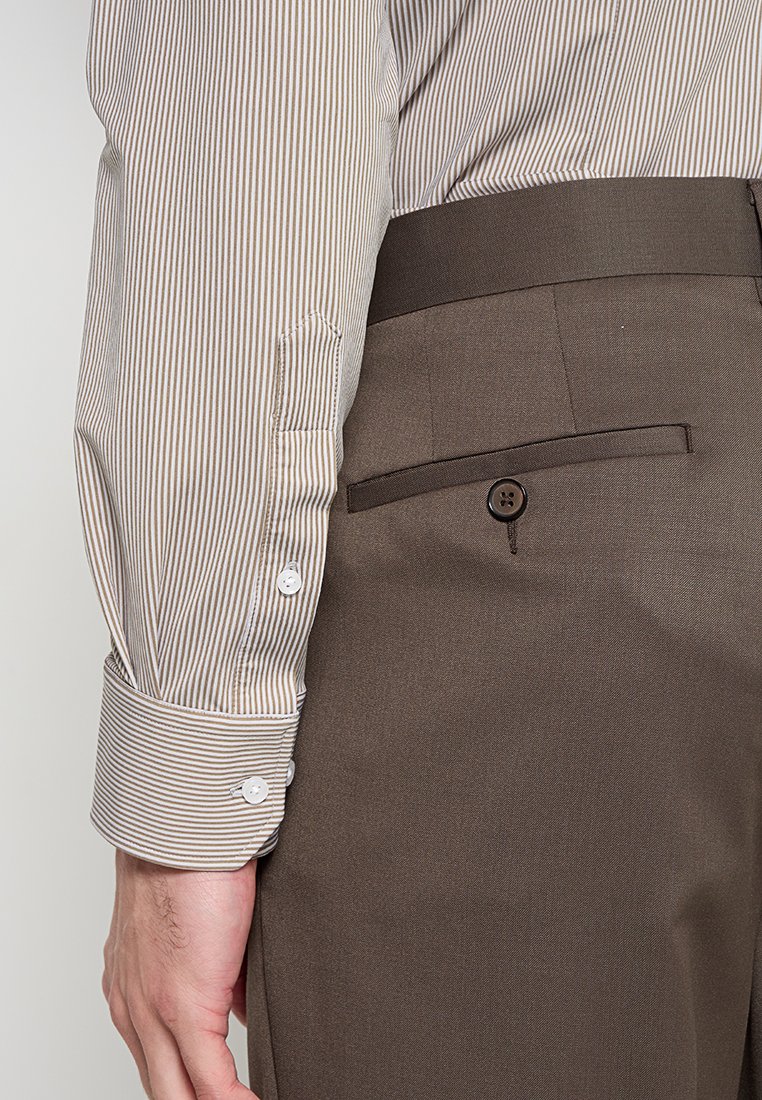 Michael Kors SLIM FIT