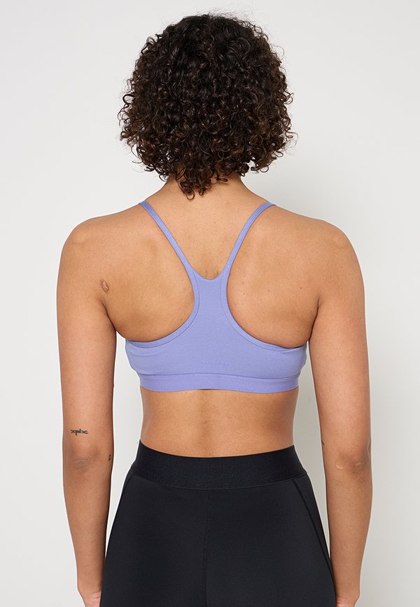 Fabletics THE LIVE-IN