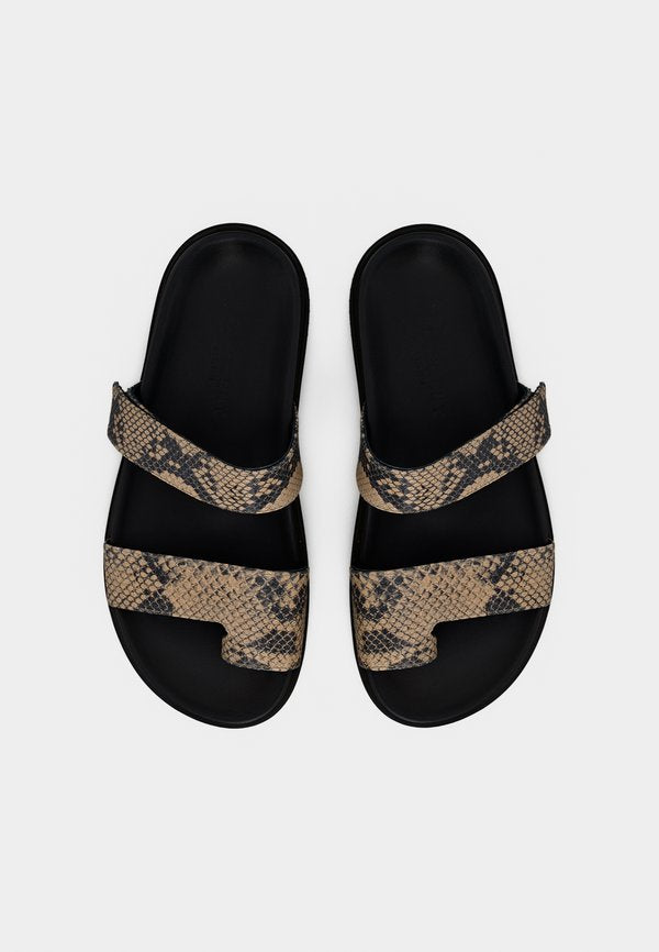Pavement LANZA SNAKE